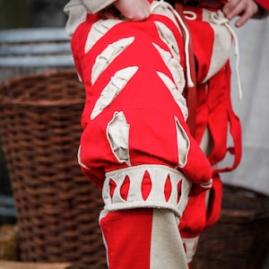 Medieval Landsknecht Pant Leg Cuts Imperialis Red/Natural
