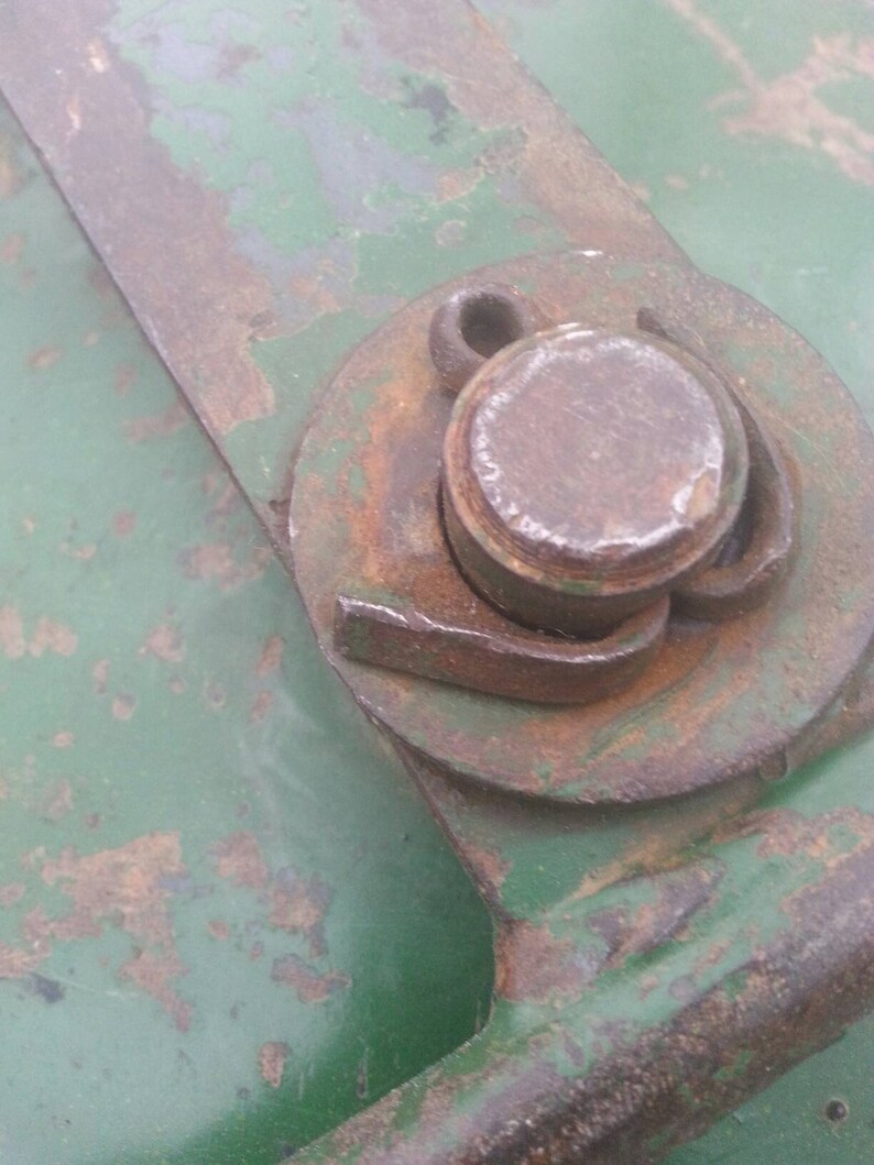 Vintage industrial pulley light