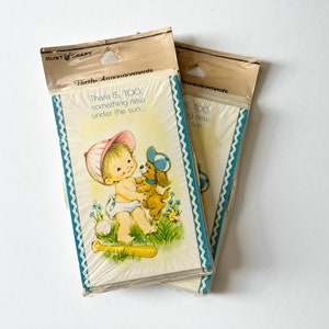 C'est un faire-part de garçon, faire-part de bébé vintage, faire-part de garçon et de chien, faire-part de bébé cadavre, faire-part de bébé garçon NIP