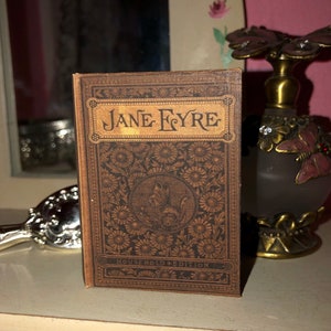 Jane Eyre miniature book for 18 inch  Dolls 1:3 Scale