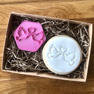 Loving Doves Cookie Stamp, Wedding Cookie Stamp, Fondant Embosser, Wedding Icing Stamp, Cookie Cutter, Wedding Cookie Embosser, Icing Stamp