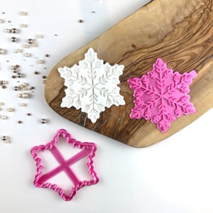 Snowflake Cookie Cutter and Stamp, Christmas Cookie Cutter, Merry Christmas Cookie Embosser, Xmas Cookie Stamp, Icing Stamp