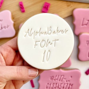 AlphaBakes Font 10 Azulejos de sellos, Letras en una barra, Azulejos de sellos de letras, Azulejos de sellos de números y símbolos, Decoración de galletas