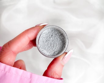 Edible Shimmer Silver Lustre Dust for Cakes & Food – LissieLou 100% Edible Cake Dust – Food Safe for Baking, Cupcakes, Cookies, Decorations