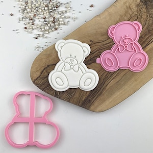 Male Sitting Teddy Bear with Bow Cookie Cutter & Stamp, Baby Shower Cookie Cutter, Gender Reveal Cookie Stamp, Baby Shower Cookie Embosser