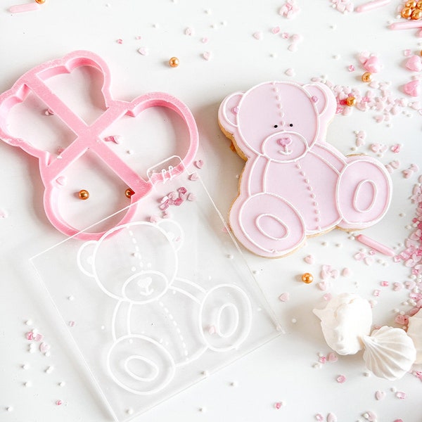 Sitting Teddy Bear Cookie Cutter and Embosser, Baby Shower Cookie Embosser, Cookie Cutter, Gender Reveal Cookie Stamp, Icing Stamp