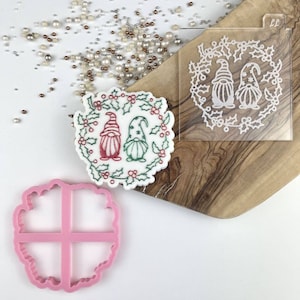 Gnomes in Circle Cookie Cutter and Embosser, Christmas Cookie Cutter, Merry Christmas Cookie Embosser, Cookie Stamp