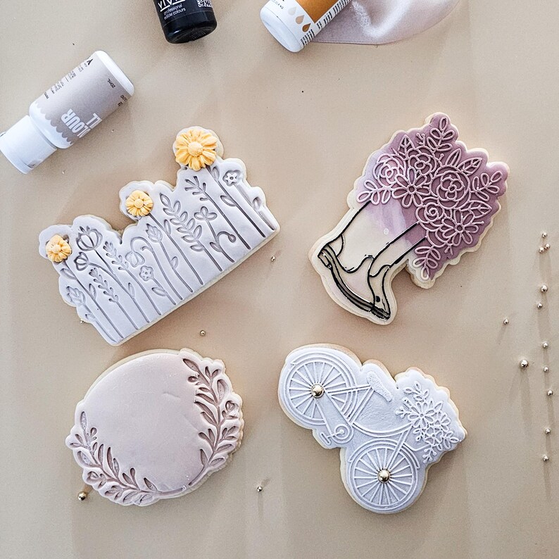Field of Wild Flowers Cookie Cutter & Stamp – Floral Fondant Tool, Garden Biscuit Embosser, Spring Cookie Gift, LissieLou Bake Set image 5
