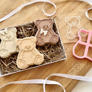 Mighty Gadget Teddy Bear Holding Heart Cookie Cutter & Stamp - 4x3