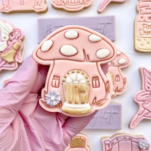Toadstool with Door Cookie Cutter and Stamp by Mays Bakes, Fairy Cookie Embosser, Postal Box Ideas, Fairy Cookie Stamp, Cookie Decorating