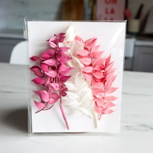 MINI Ruscus stabilizzato rosa per torte, 6 x Mini decorazione per torte con fiori secchi a stelo - Lampone, rosa shocking e bianco