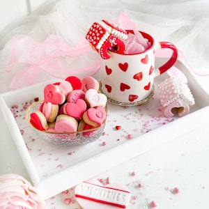 House of Love Mug Hugger Keks Back- und Dekorationsset - Beginners Baking at Home Starter Set - Date Night - My Little Bake Box Kit
