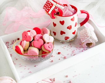 Kit para hornear y decorar galletas con forma de taza de House of Love: kit de inicio para principiantes en repostería en casa: cita nocturna: kit My Little Bake Box