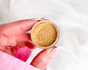 Edible Luxe Gold Lustre Dust for Cakes & Food – LissieLou 100% Edible Cake Dust – Food Safe Glitter Dust for Baking, Cookies, Decorations