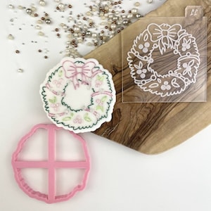 Christmas Wreath Cookie Cutter and Embosser by Frosted Cakes By Em, Christmas Cookie Cutter, Merry Christmas Cookie Embosser, Cookie Stamp