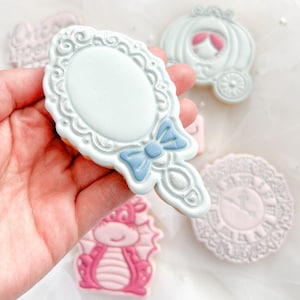 Princess Mirror Cookie Cutter & Stamp by Catherine Marie Cake – Princess Cookie Embosser, Fairy Tale Cookie Stamp, Magical Party Favour