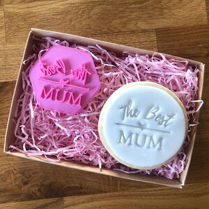 The Best Mum Cookie Stamp Icing Fondant Embosser for Mother&#39;s Day and Birthday