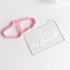 Cortador y repujado de galletas de coche deportivo inspirado en muñecas, sello de galletas de muñecas, repujado de cumpleaños, decoración de galletas