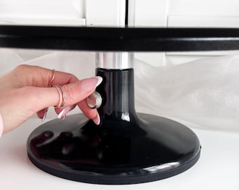 LissieLou Professional Cake Decorating Turntable – Metal Cake Turntable with Stop Function, Smooth Rotation, Non-Slip Base, Baking Tools