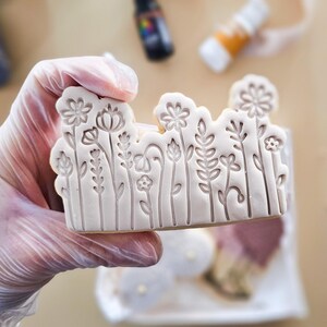 Field of Wild Flowers Cookie Cutter & Stamp – Floral Fondant Tool, Garden Biscuit Embosser, Spring Cookie Gift, LissieLou Bake Set image 4