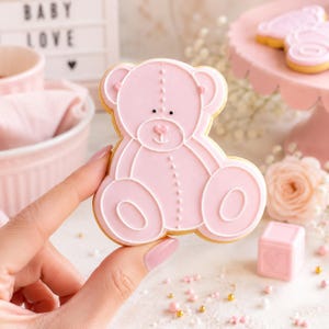 Foremka do ciastek i wytłaczarka w kształcie siedzącego misia – Baby Shower Stamp Favour