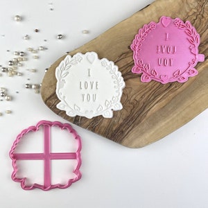 I Love You in Floral Heart Circle Cookie Cutter and Stamp, Valentines Cookie Cutter, Love Cookie Cutter, Icing Stamp, Heart Cookie Stamp