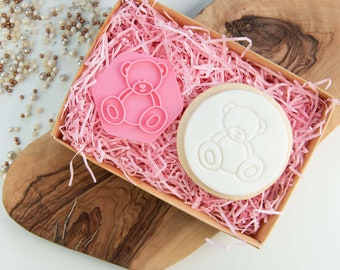 Sitting Teddy Bear Cookie Stamp, Baby Shower Cookie Stamp, Baby Cookie Cutter, Fondant Stamp, Gender Reveal Cookie Embosser, Postal Box Idea