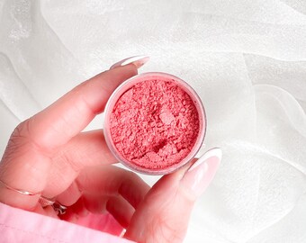 Edible Raspberry Pink Lustre Dust for Cakes – LissieLou 100% Food Safe Glitter Dust for Baking, Cupcakes, Cookies, Decorations