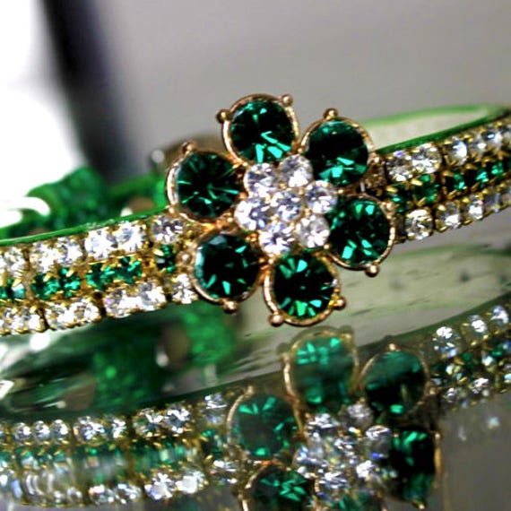 emerald cat collar