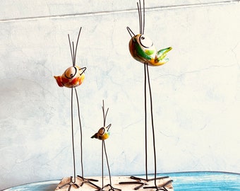 Bird centerpiece. Table decoration. Birds ornament. tall birds. colored birds. Birds with big eyes. birds