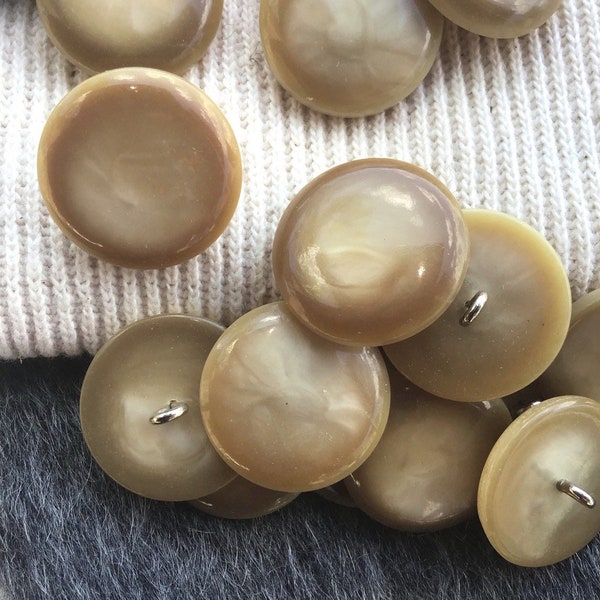 Italian Pearl Beige Brown Shank Buttons 15/16" (23mm) 36L Vintage Buttons #1099 by the piece & Wholesale Buttons