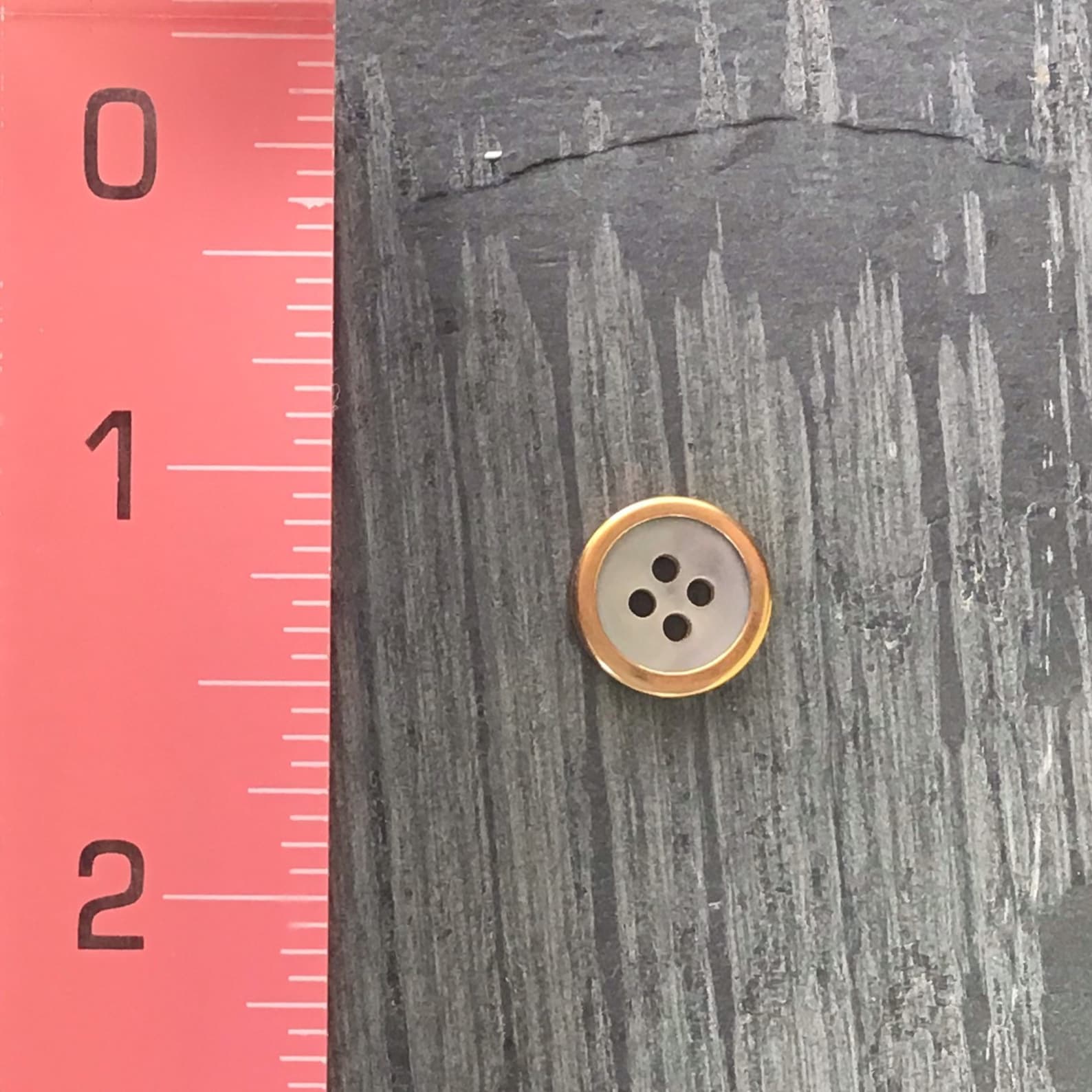 Gold Rim 4 Hole Small Buttons 1/2