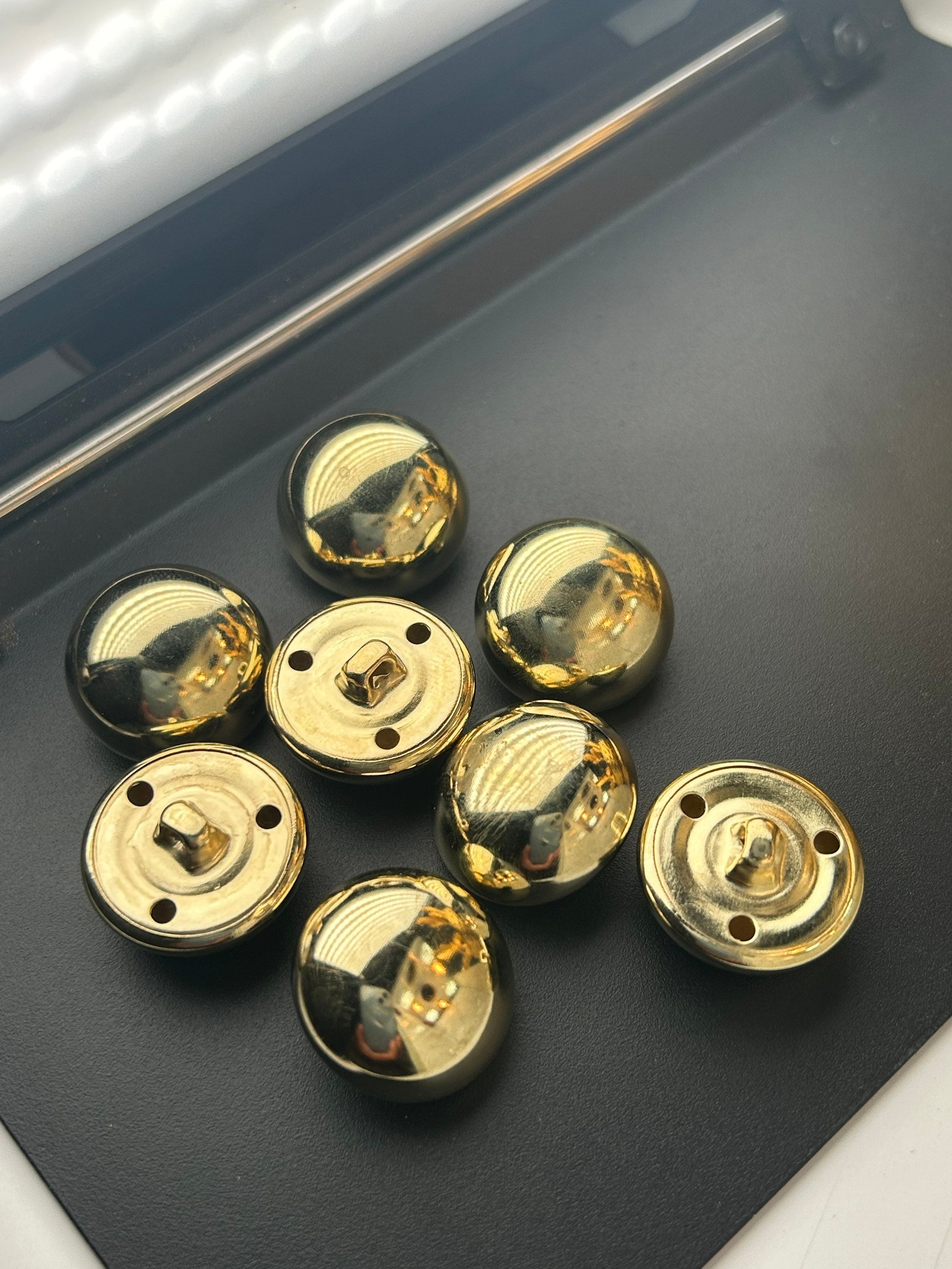 Gold Metal Blazer Buttons Set - Plain Grain