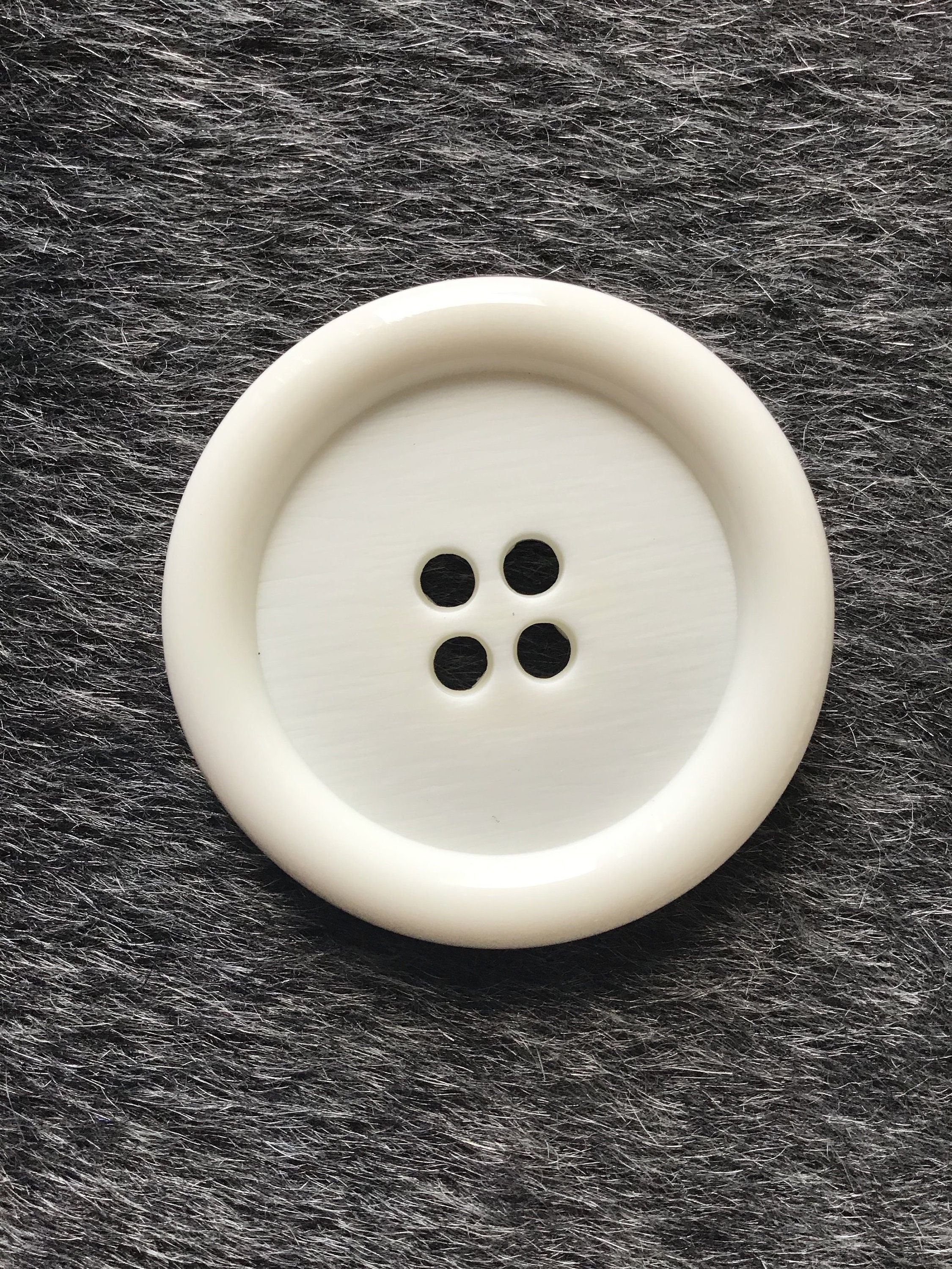 Big White Buttons 