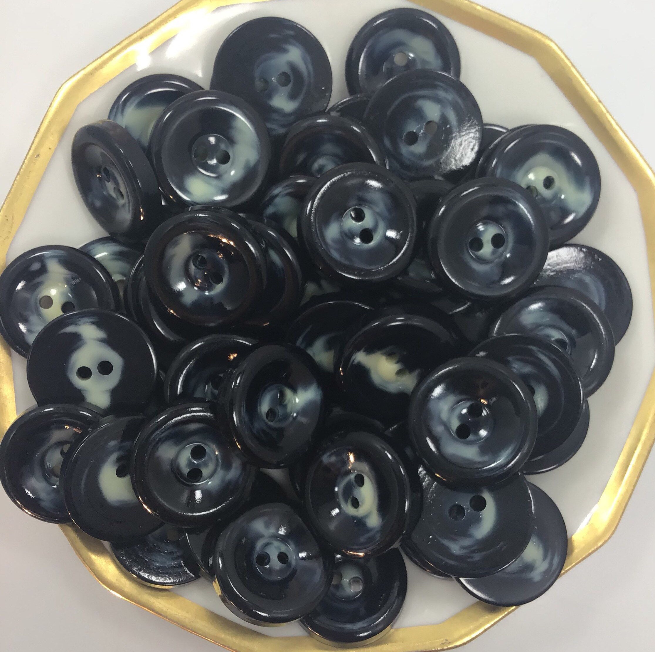 QUALITY 7/8 Blueberry Cream Buttons ITALIAN Vintage - Etsy