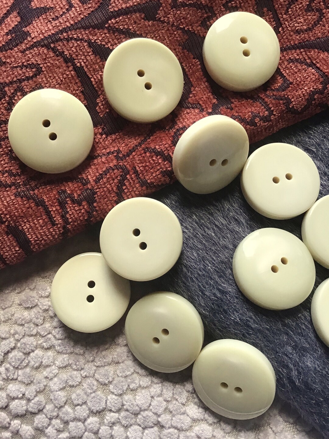VINTAGE Cream Ivory LARGE Buttons ITALIAN Designer Buttons 1-3/16 ...