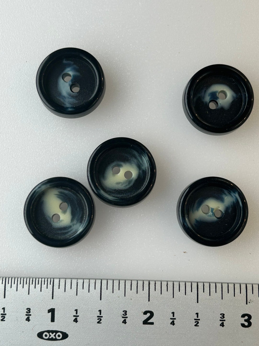 Italian Blueberry Cream Buttons: 2-hole Designer Vintage Buttons (19mm ...