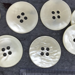Imitation Ivory Shell Buttons 13/16&quot; VINTAGE Sewing Button for Clothing / 4 Hole Shell  Buttons Wholesale / Designer Decorative Buttons 640