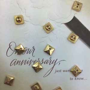 SQUARE GOLD BUTTONS 7/16