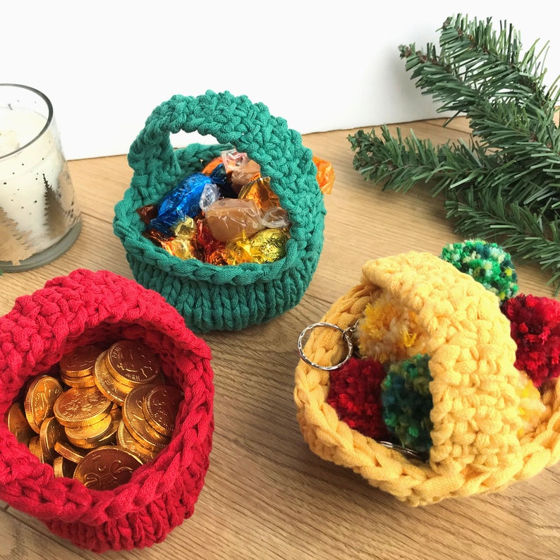 Eco flower girl basket, mini Easter basket, zero waste rustic wedding, sustainable bride, reusable gift bag handknit in 100% recycled yarn image 8