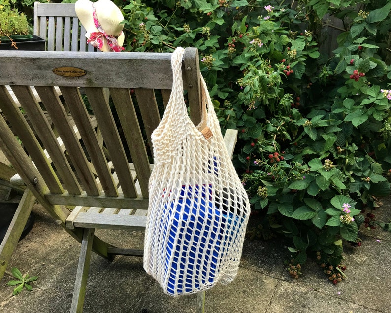 Organic cotton shopping bag, hand knit plastic-free produce bag, Parisian mesh bag, zero waste farmer's market tote, knit French market bag image 4