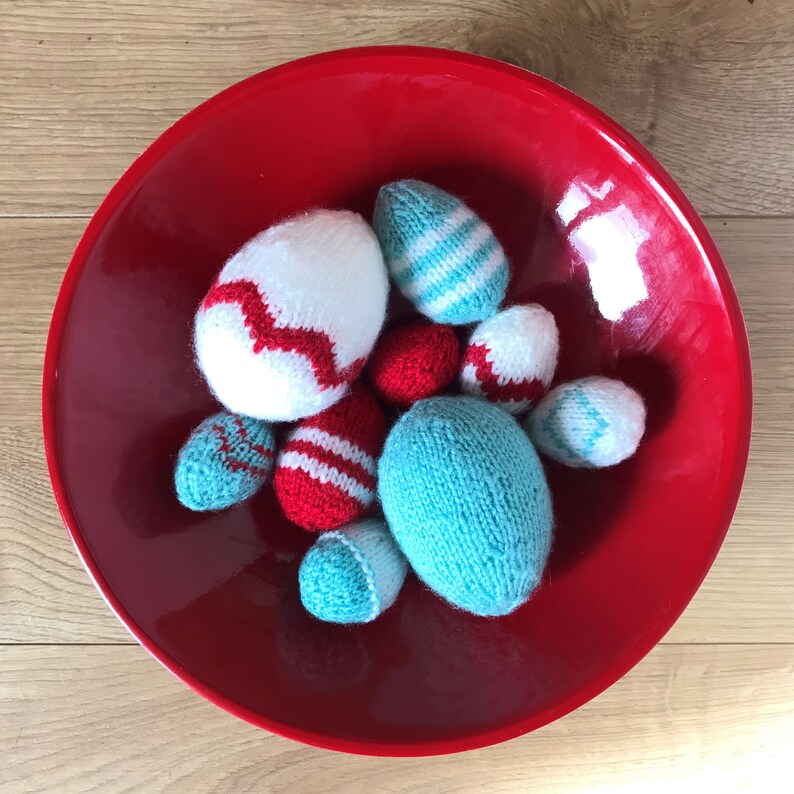 Knit Easter Eggs Pattern: Easy Knit, 3 Sizes, Hanging Decorations (PDF Download) image 10