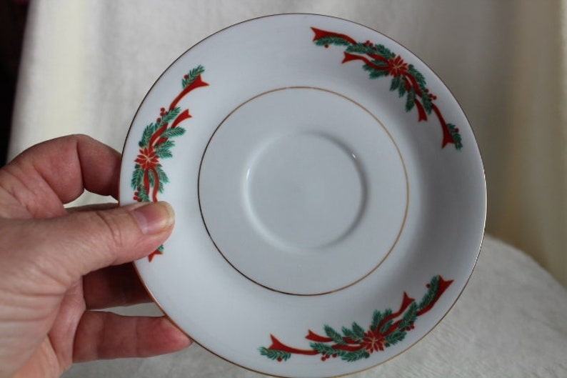 Teacup Candle Vintage Tea Cup POINSETTIAS /& RIBBONS Teacup Candle Hostess Gift Place Card Idea Scented Candle Bridal Party Gift