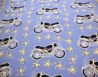 1m/21,95 Euro Baumwoll-Jersey dunkelblaue Motorräder und weiße Sterne auf jeansblau Jungs Männer Meterware Jersey