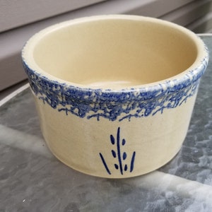 RRP Roseville Open Crock Blue Spongeware Design 3 Qt
