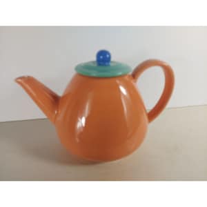 Vintage 1980’s Lindt Stymeist Colorways Creamer w/ Lid