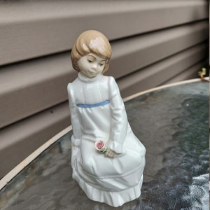 Enrique Nadal Sitting Girl w/ Rose Collectors Edition 1986 Spain