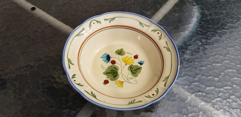 Vernon Kilns GiGi Open Vegetable Serving Bowl