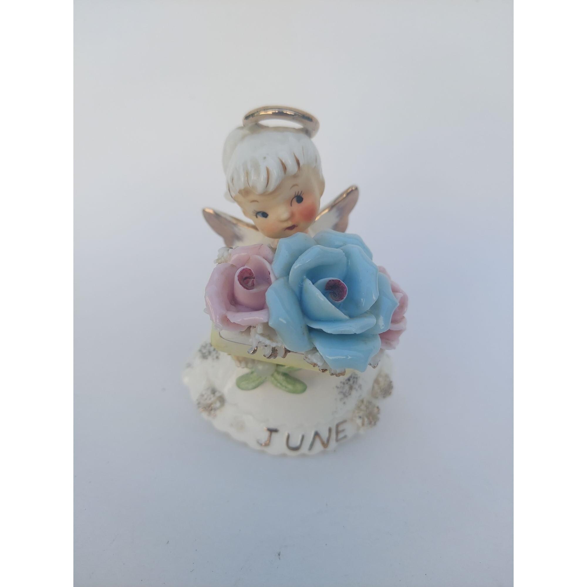 ‼️SALE‼️エンジェル刺繍（40✖30cm） 12000円→6500円 Vintage June Angel Figurine - Etsy