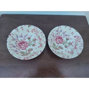 2 Johnson Bros Rose Chintz 6&quot; Coupe Cereal Bowls